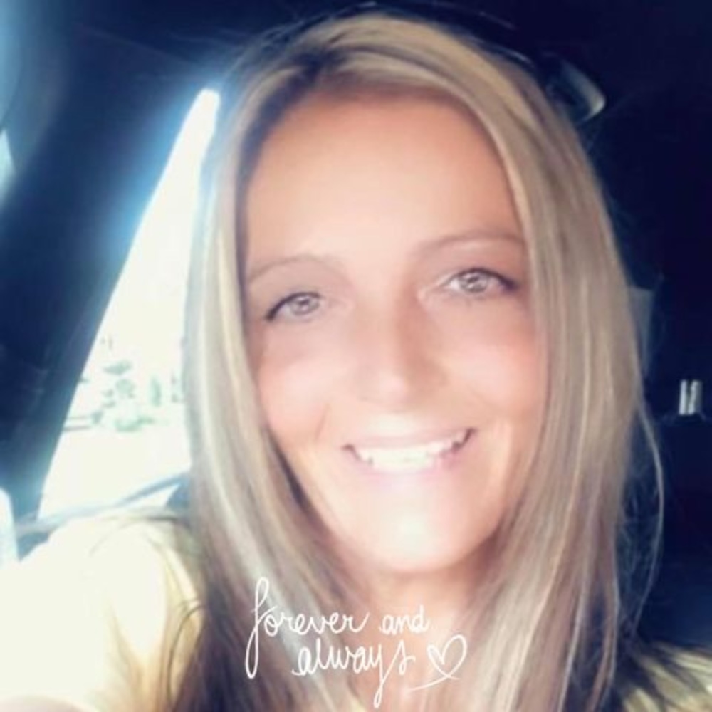 Meet your Posher, Monica